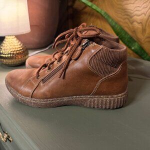 Clarks Caroline Park Women's Boots 8.5 Tan Combi Leather